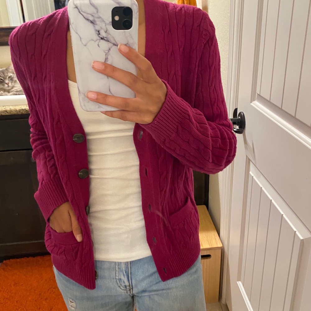 Land’s End Magenta Catdigan